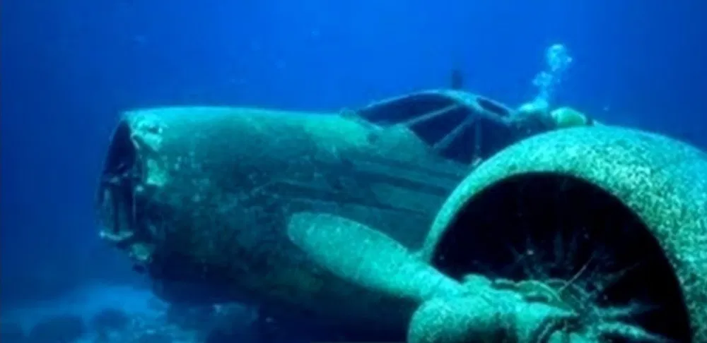 Очищення донних відкладень пилососом і муловсмоктувачем